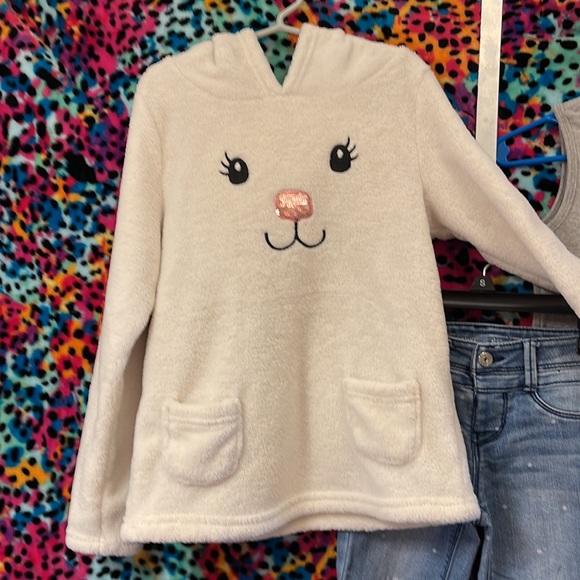 3 FOR 1 price!•~GIRLS~• Bundle ~ Isaac Mizrahi Hoodie, jeans/jeggings + tank top - Picture 4 of 13